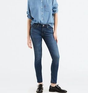LEVI'S 711 Skinny Jeans